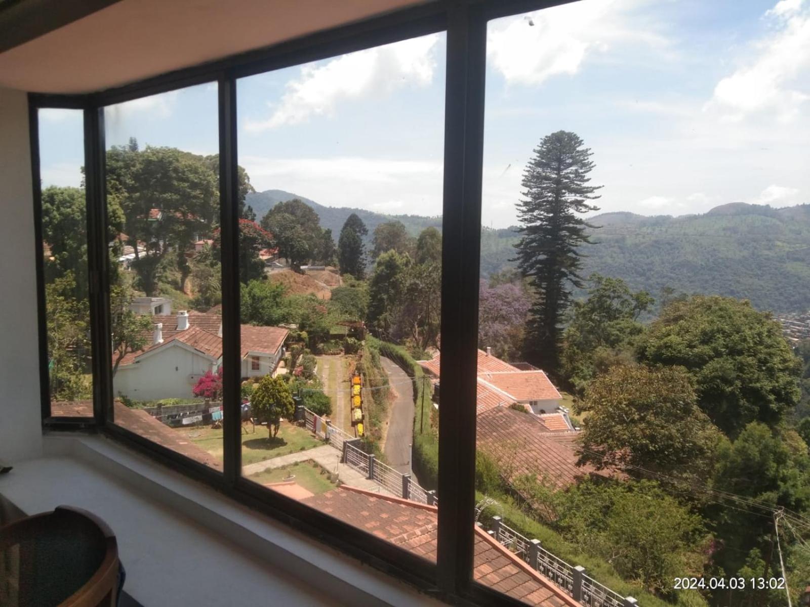 Camellia Heights 1&2 Panzió Coonoor Kültér fotó